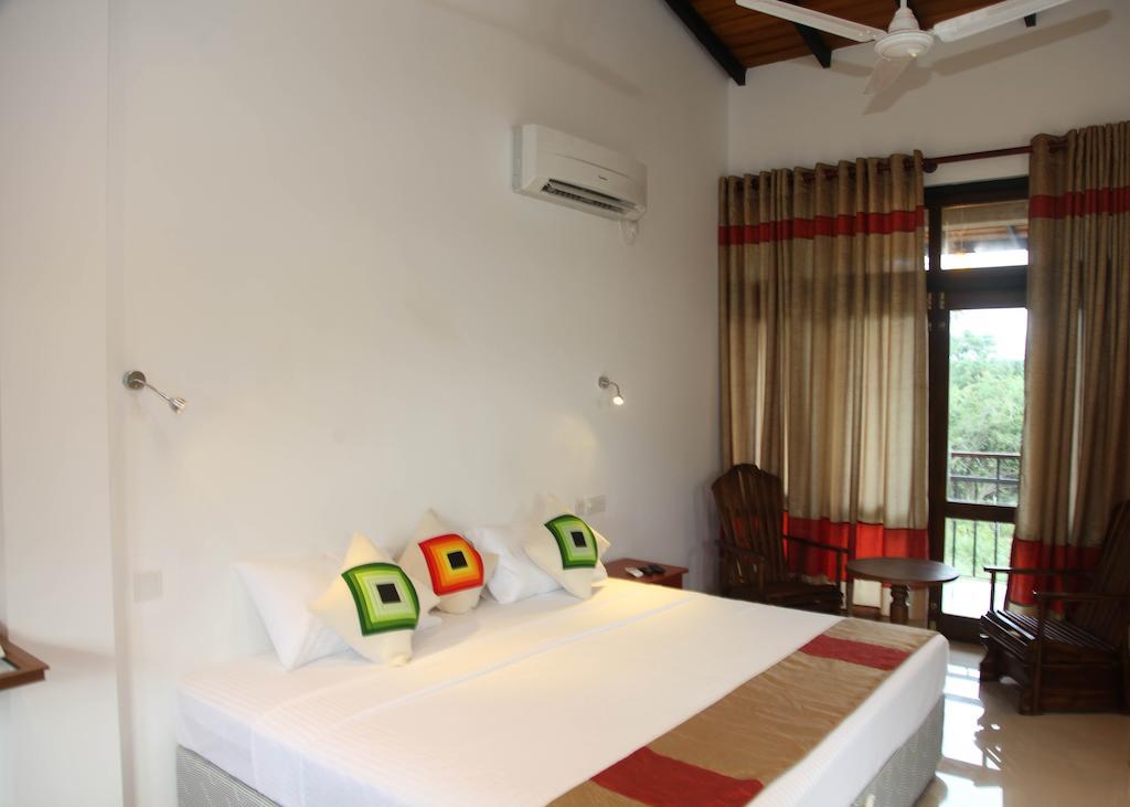 Magampura Eco Village Tissamaharama Room photo